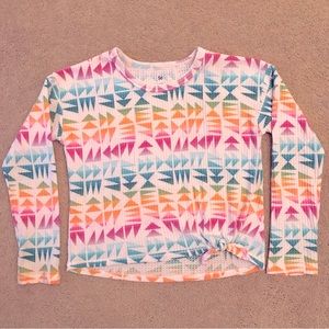 SO Brushed Fleece Waffle Knit Top Womens Size XL Long Sleeve White Rainbow